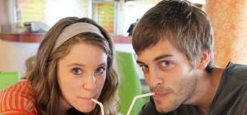 Jill Duggar and Derick Dillard got married, had their first kiss in front of 1,000 people