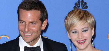 Star: Jennifer Lawrence & Bradley Cooper are madly flirting via text message
