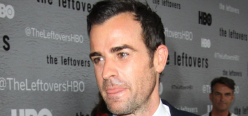 Justin Theroux went solo to the post-Emmy parties, wore a ‘gaudy’ gold ring