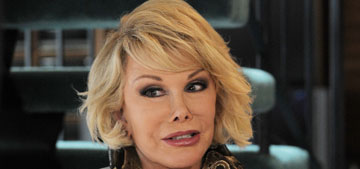 Joan Rivers is being taken out of induced coma, family considers suing clinic
