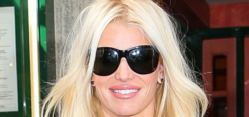 Jessica Simpson wears mismatched tartans in NYC: budget or cute?