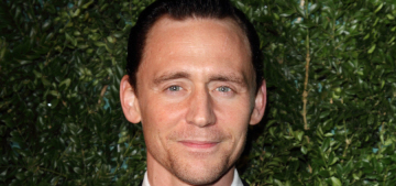 Tom Hiddleston looked tired, won Best Actor at the London ES Theatre Awards