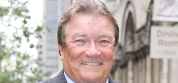 “Steve Kroft admitted to a 3-year affair after the Enquirer called him out” links
