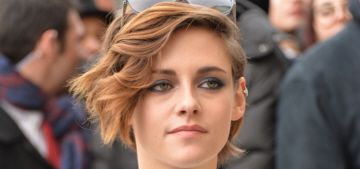 Kristen Stewart attends Chanel show during PFW: lovely or unflattering?