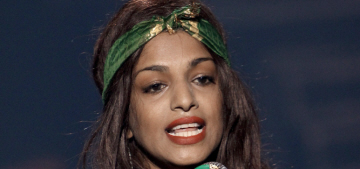 Did Oprah really call M.I.A. a ‘f–king terrorist’ at a 2009 event?