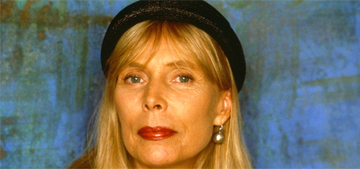 “Joni Mitchell was hospitalized after being found unconscious” links