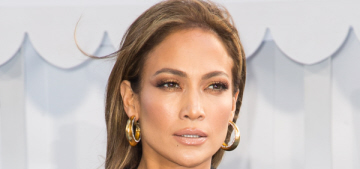Jennifer Lopez in Versace at the MTV Movie Awards: flawless or boring?
