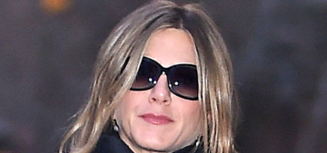 Jennifer Aniston’s layered NYC street style: totally cute or unflattering?