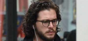 Kit Harington: Jon’s cape hasn’t been washed in 5 years, smells like ‘wet dog’