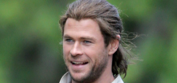 “Chris Hemsworth’s costume for ‘The Huntsman’ is shiny, leathery” links