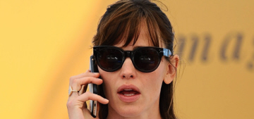 “Jennifer Garner & Ben Affleck’s pap strolls continue” links