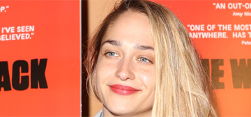 Jemima Kirke: ‘I try to look at myself as if I were a man who was hot for me’