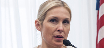 Kelly Rutherford speaks on Capitol Hill about international child abduction