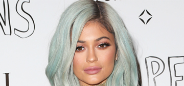 Kylie Jenner posted a spacey video: is she driving while Snapchatting?