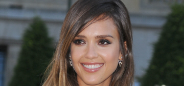 Jessica Alba: The ‘judgy mom’ thing is like ‘the mean girl thing from high school’