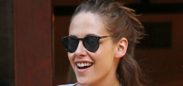 Kristen Stewart actually smiles for the paps, talks about smoking weed
