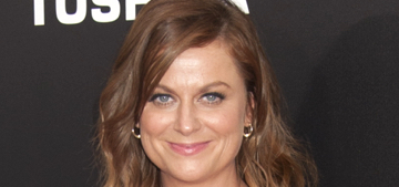 Amy Poehler’s show joked about R. Kelly peeing on Blue Ivy & people are angry