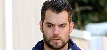 Henry Cavill wears a pinky ring, walks his beautiful Akita in London: hot or not?