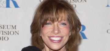 Carly Simon reveals part of ‘You’re So Vain’ blind item: it’s about Warren Beatty!