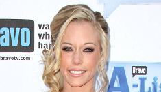 Playmate Kendra Wilkinson’s fiance makes her pray