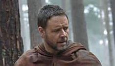 Russell Crowe looking svelte for ‘Nottingham’, despite recent ‘fat’ reports