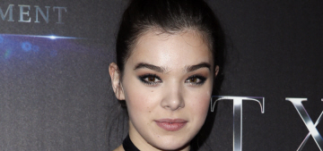 “Hailee Steinfeld wore some really unfortunate lace pants from Rodarte” links