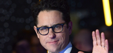 J.J. Abrams offers blind items about Rey’s parents & a ‘rude’ Alias guest-star
