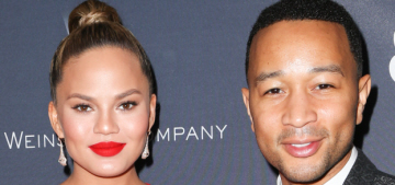 Chrissy Teigen posts the first photo of her baby, now known as Lulu Legend