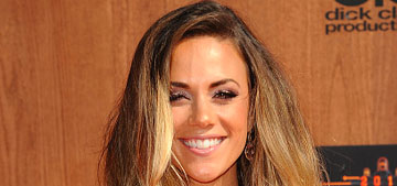 Jana Kramer to mommy shamers: ‘Do not tell me how to feed my baby’