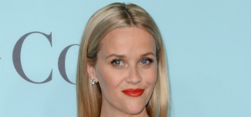 Reese Witherspoon celebrates Legally Blonde’s anniversary in Elle’s costumes