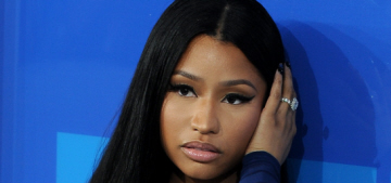 Nicki Minaj in blue Bao Tranchi at the VMAs: gorgeous or too sheer?