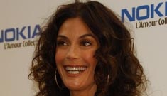 Teri Hatcher hooks up with younger basketball player