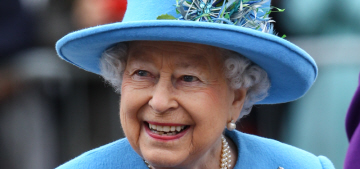 The Queen apparently believes the York princesses should be full-time royals