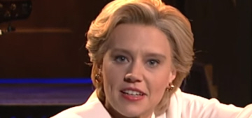 Kate McKinnon sings ‘Hallelujah’ on SNL’s cold open: all the tears?