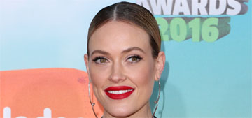 Peta Murgatroyd is exercising 2 weeks after baby, is honestly showing her body