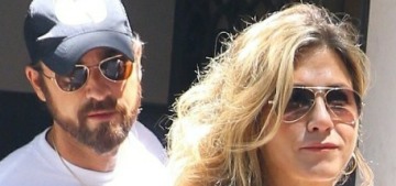 Jennifer Aniston & Justin ‘still act like newlyweds’ after 2 years of marriage