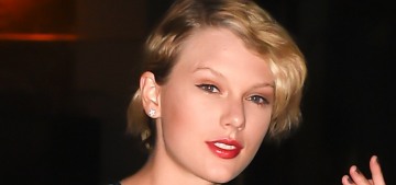 Taylor Swift can’t get enough of posting weird CGI snake videos, fascinating