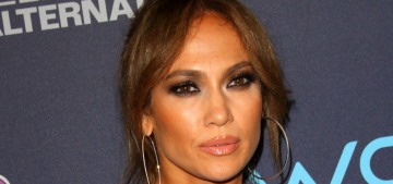 Jennifer Lopez is donating $1 million to Puerto Rico in the wake of Maria