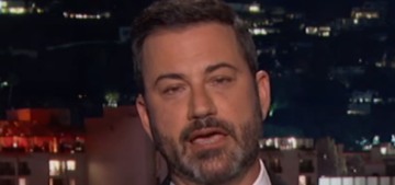 Jimmy Kimmel chokes back tears in a searing monologue about gun violence