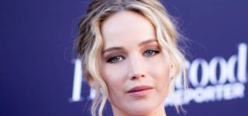 Jennifer Lawrence visited a Louisville children’s hospital for the fourth year on Xmas