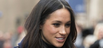 Meghan Markle apparently wants her mother to walk her down the aisle?