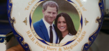 “Please remember to pick up some royal wedding tchotchkes” links