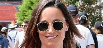 Pippa Middleton looked cute in Ralph Lauren at Day 1 of the French Open