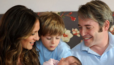 While Sarah Jessica Parker works, Matthew Broderick will stay home with twins