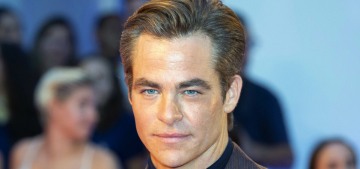 Chris Pine’s BDE is on full display at TIFF, and in his new film ‘Outlaw King’
