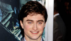 Daniel Radcliffe: I’m campy & people think I have ‘gay face’