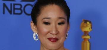 Sandra Oh was lovely, groundbreaking & super-earnest in Versace at the Globes