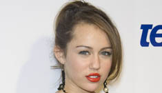 Hannah Montana Star Miley Cyrus, 15, pregnant rumors