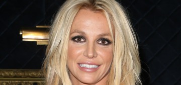 Britney Spears left the mental health facility, will spend time with her sons
