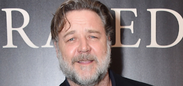 Russell Crowe got drunk and bought a dinosaur head from Leonardo DiCaprio